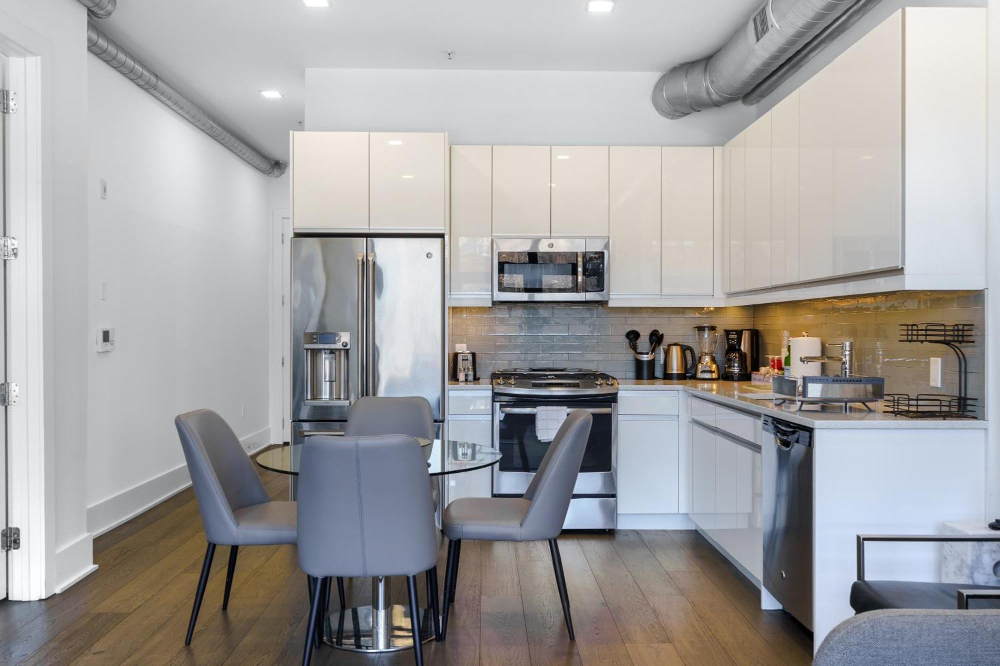 Dharma Home Suites הובוקן מראה חיצוני תמונה