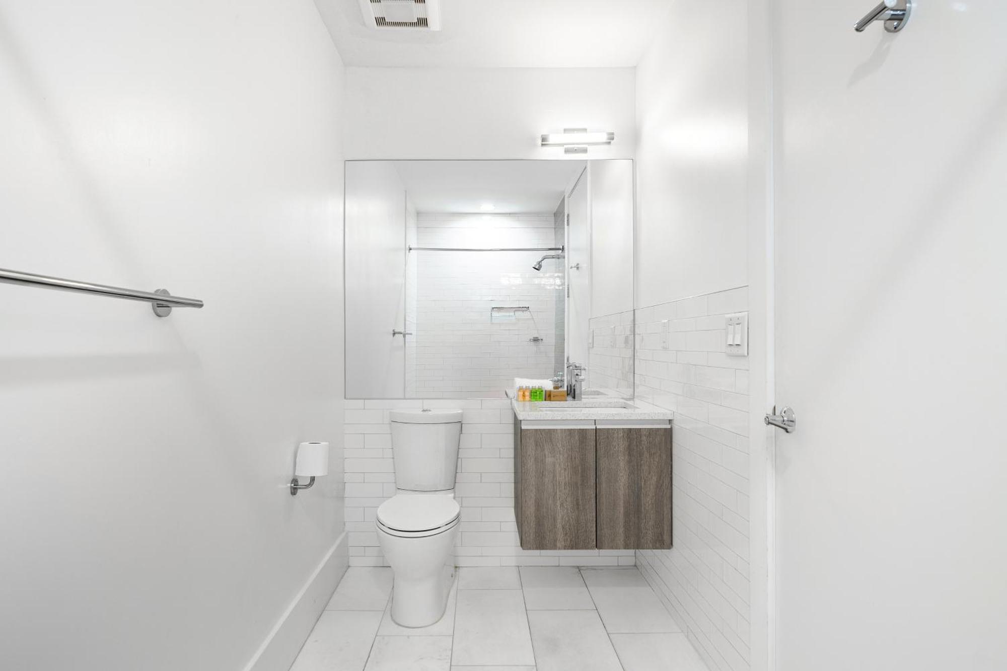 Dharma Home Suites הובוקן מראה חיצוני תמונה